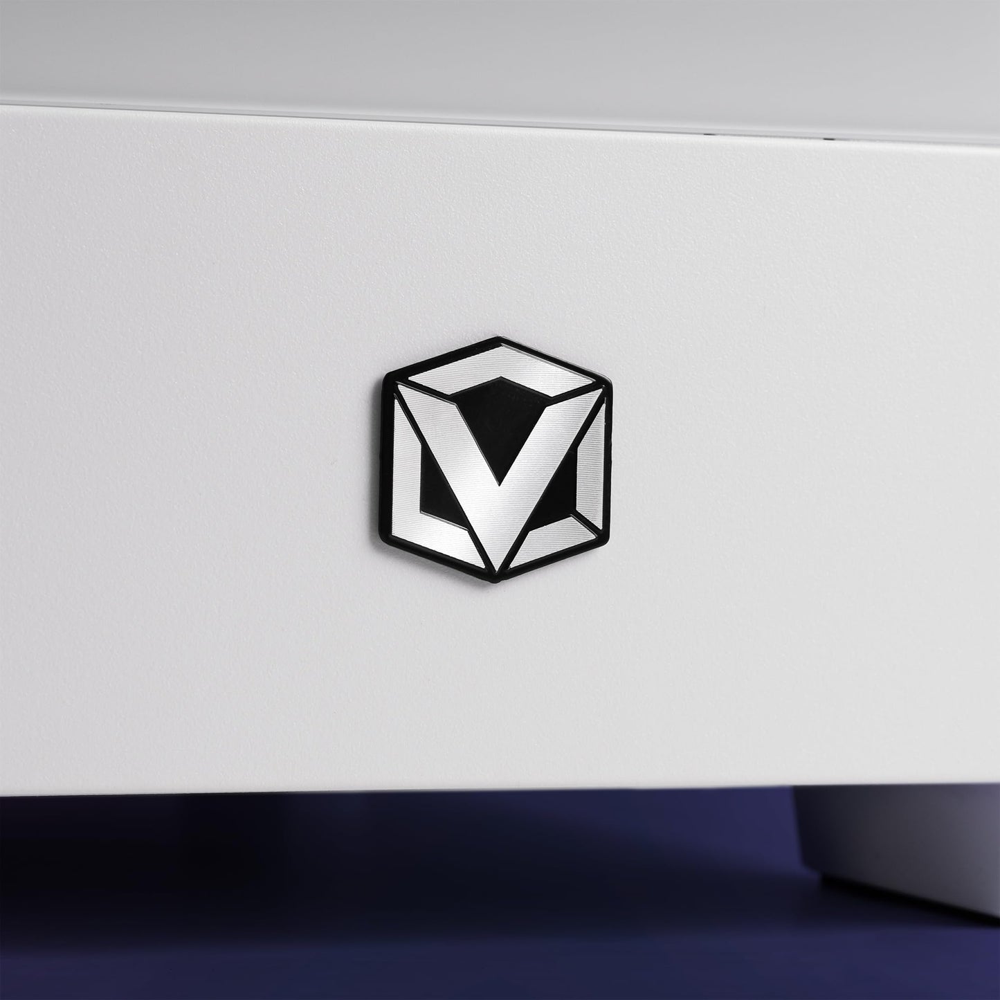Vibox III-171 PC Gamer - 8 Core Intel i7 9700KF Processeur 4.8GHz - Nvidia RTX 4060 8Go - 16Go RAM - 1To SSD - Windows 11 - WiFi
