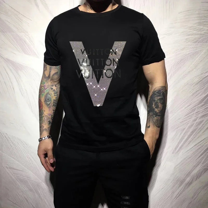 2024 Men's T-shirt Quality Mercerized Cotton V-shaped Pattern Rhinestone New Street Fashion Style Short-sleeve Male Top Clothes