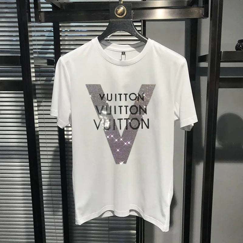 2024 Men's T-shirt Quality Mercerized Cotton V-shaped Pattern Rhinestone New Street Fashion Style Short-sleeve Male Top Clothes