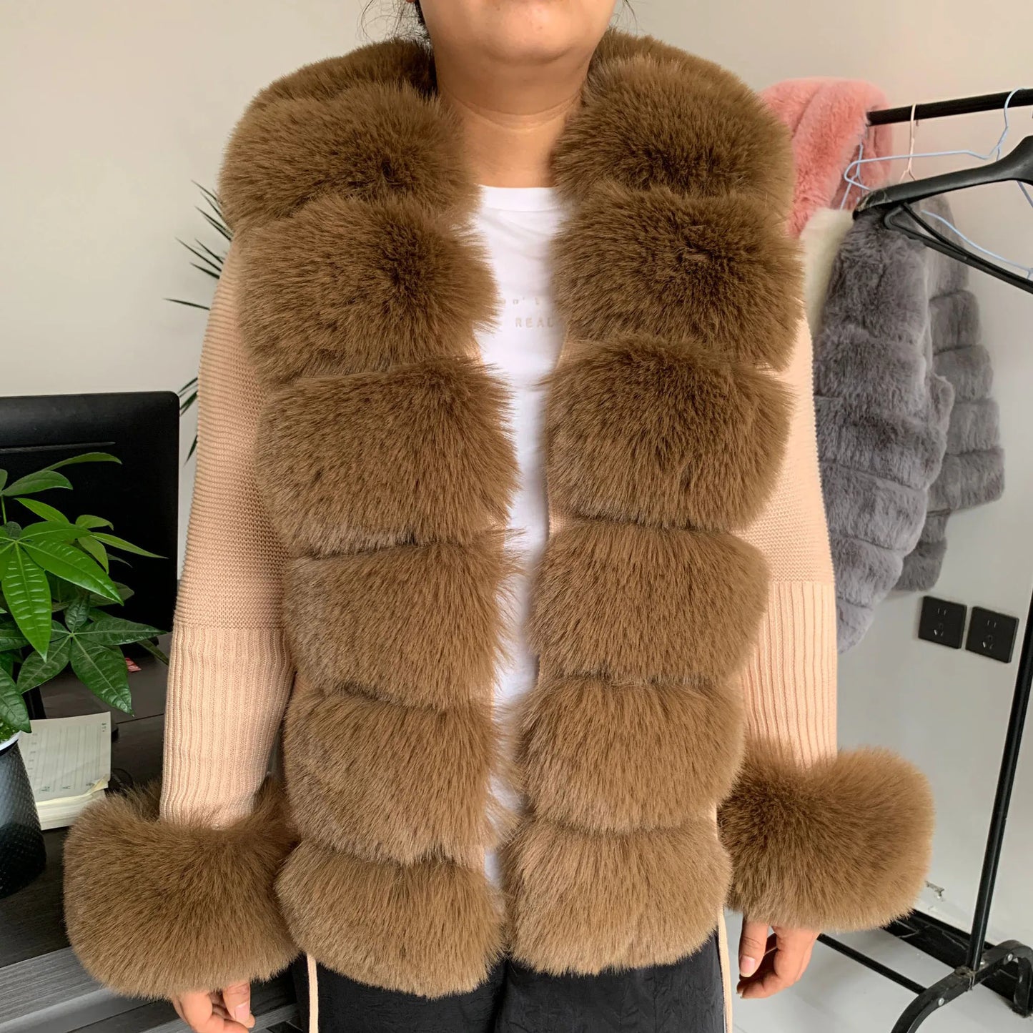 Women Faux Fur Knit Sweater cardigan Spring Autumn elegant Knitted sweater with faux fox fur collar Ladies Fashion Coat fur coat